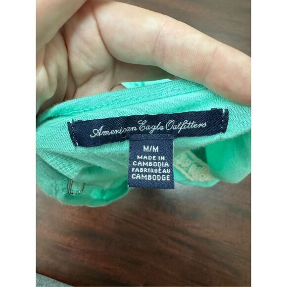 American Eagle Mint Green Tank Top with Adjustable Straps Size Medium - Picture 4 of 8